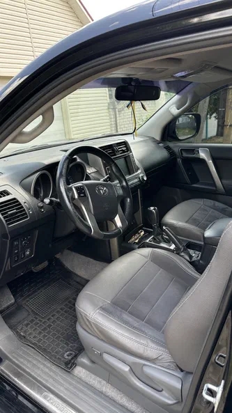 Toyota Land Cruiser 2012 - 6