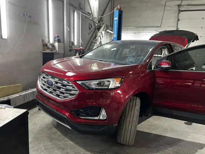 Ford Edge 2019 - 18