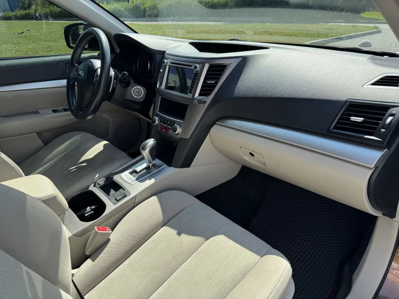 Subaru Outback 2013 - 13