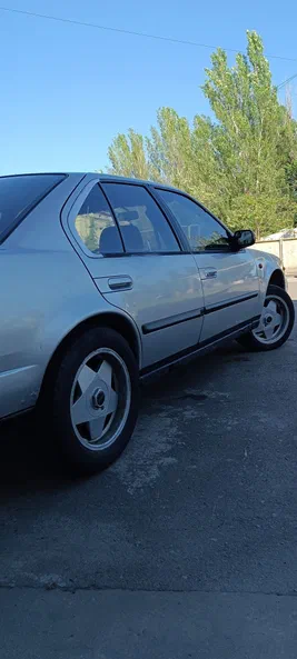 Nissan Maxima 1992