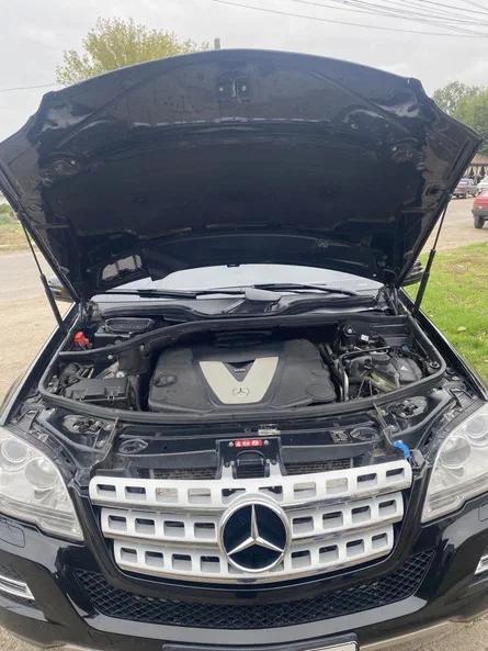 Mercedes-Benz M-Класс 2011