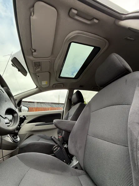 Mitsubishi Grandis 2005 - 9