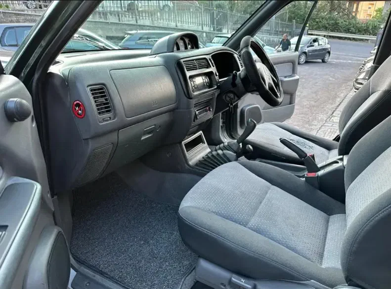 Mitsubishi L200 2006 - 6