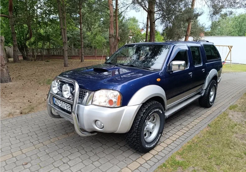 Nissan Navara (Frontier) 2005