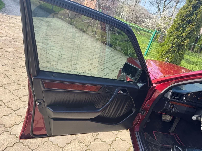Mercedes-Benz E-Клас 1994 - 5