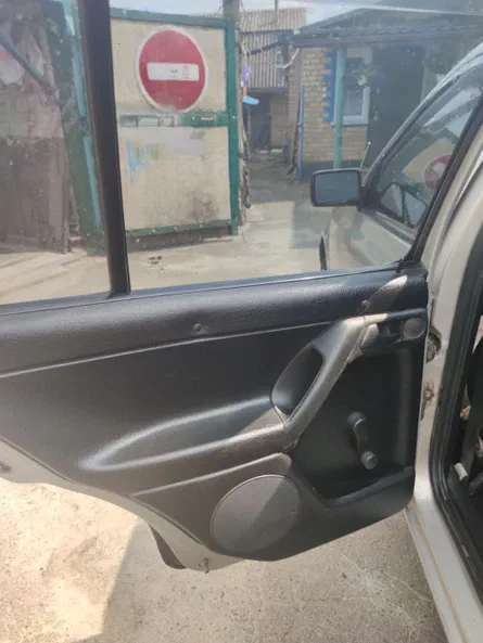 Volkswagen Golf 1996 - 8