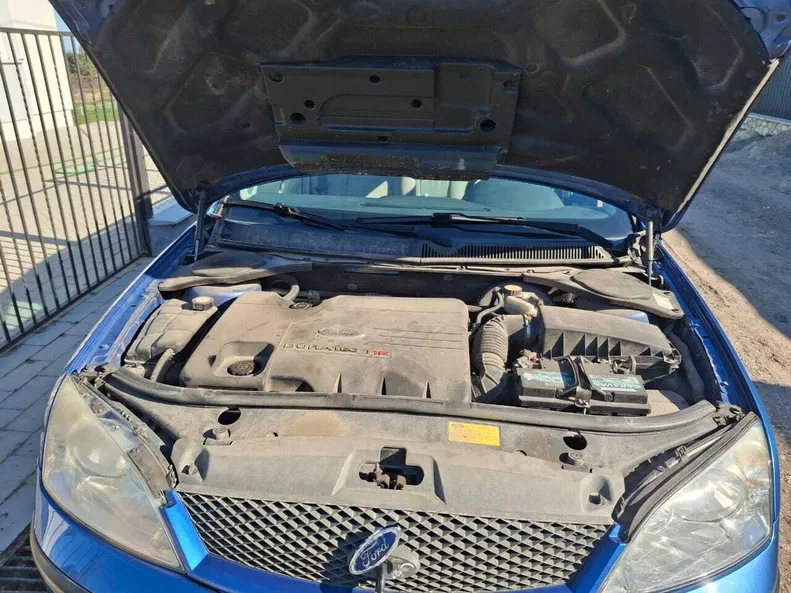 Ford Mondeo 2001 - 6