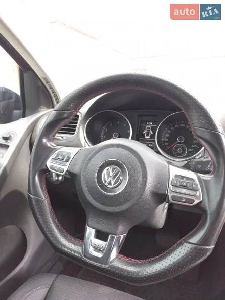 Volkswagen Golf 2011