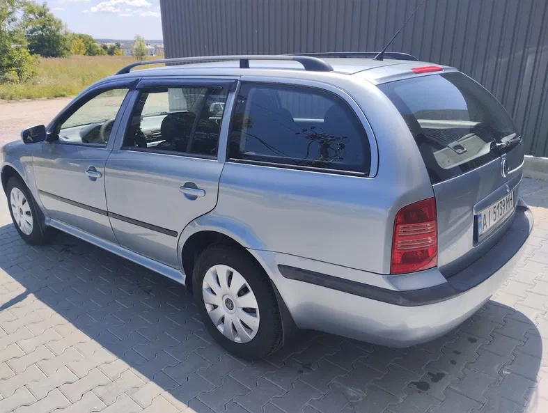 Skoda Octavia 2001 - 5