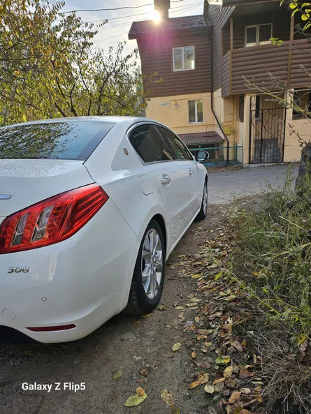 Peugeot 508 2012 - 12
