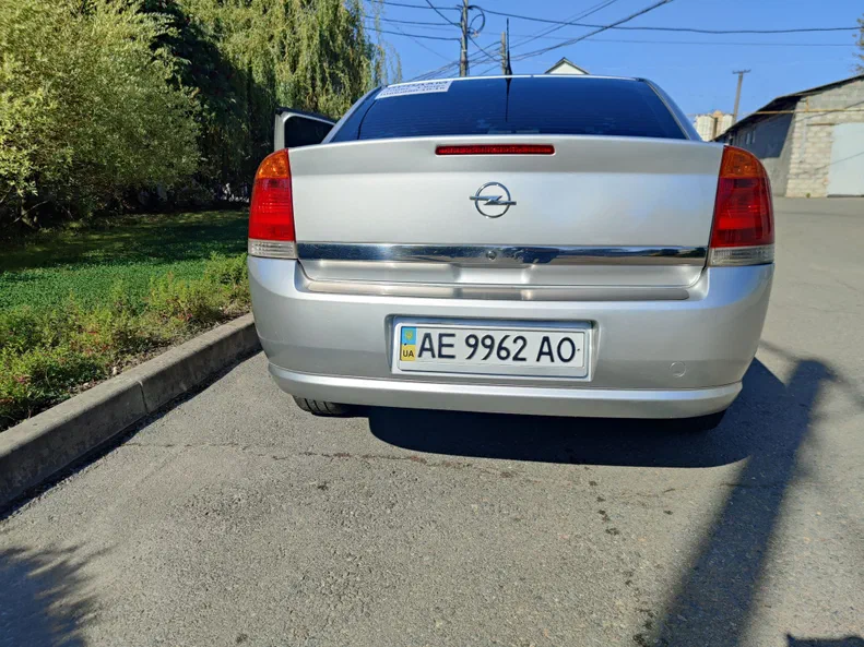 Opel Vectra 2006 - 5