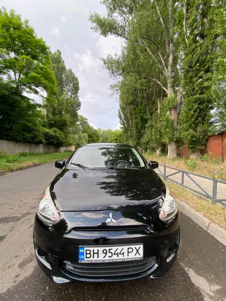 Mitsubishi Mirage 2015