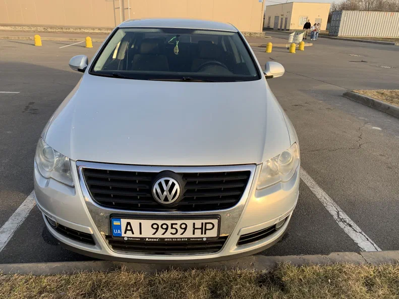 Volkswagen Passat 2010