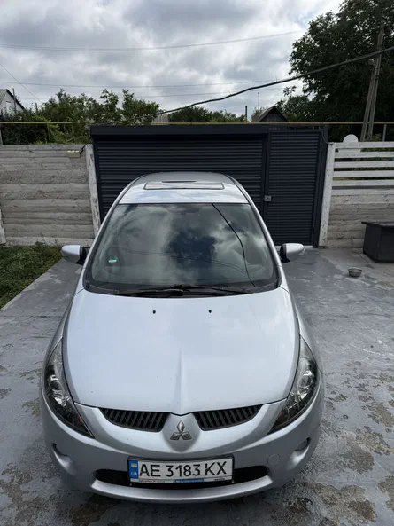 Mitsubishi Grandis 2005 - 11