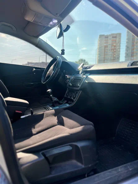 Volkswagen Passat 2006 - 12