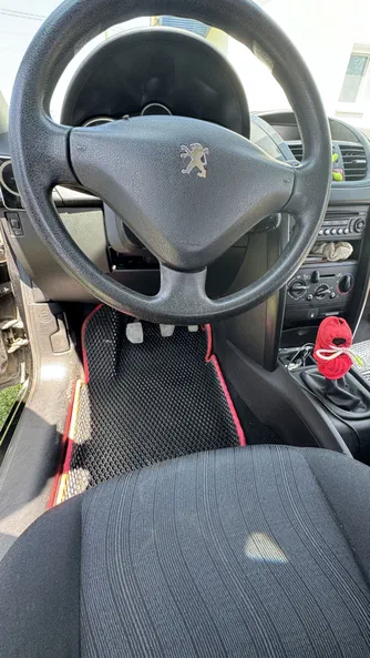 Peugeot 207 2007 - 6