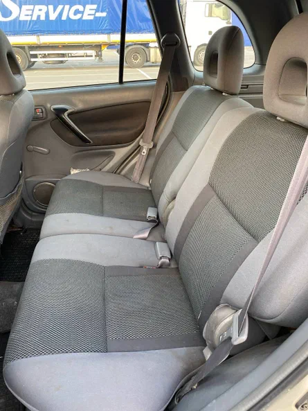 Toyota RAV4 2009 - 7