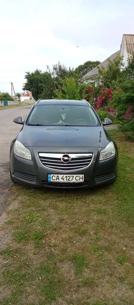 Opel Insignia 2011