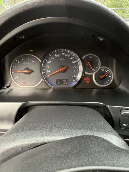 Mitsubishi Grandis 2005