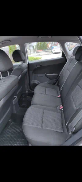 Hyundai i30 2011 - 13