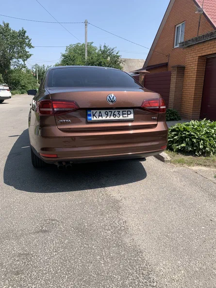 Volkswagen Jetta 2017 - 12