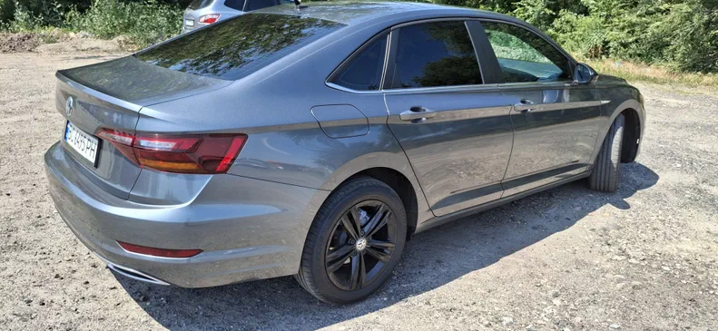 Volkswagen Jetta 2018 - 5