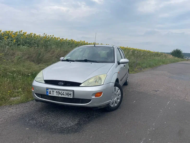 Ford Focus 2000 - 7