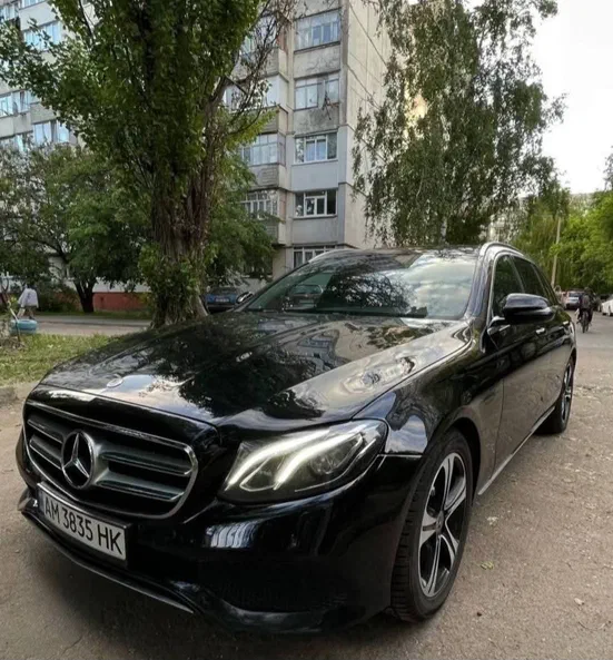 Mercedes-Benz E-Клас 2017 - 11
