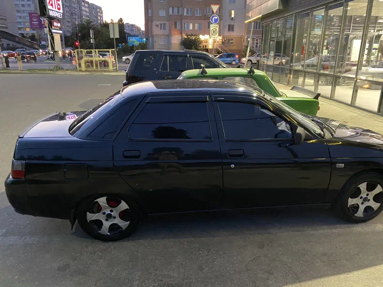 Lada (ВАЗ) 2110 2005
