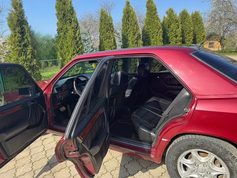 Mercedes-Benz E-Клас 1994 - 7