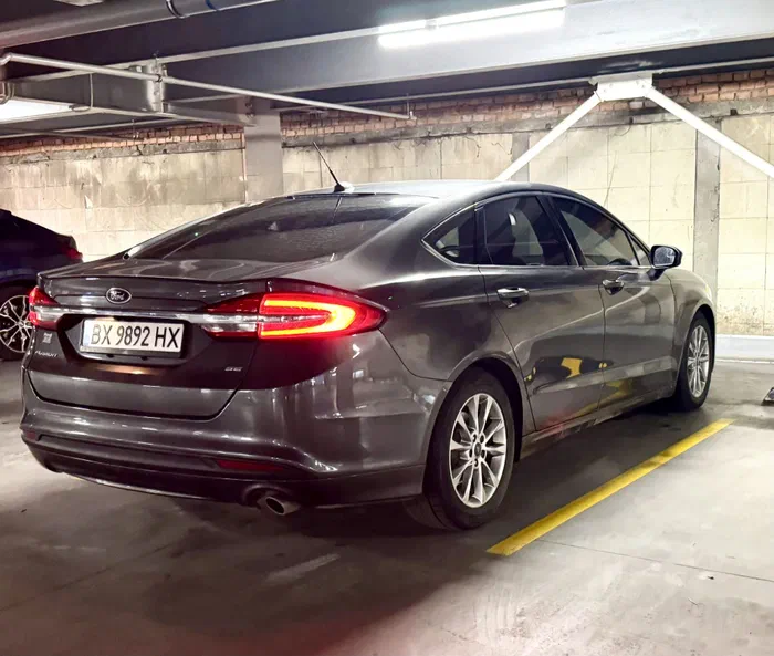 Ford Fusion (North America) 2017 - 9