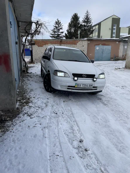 Opel Astra 2002 - 13