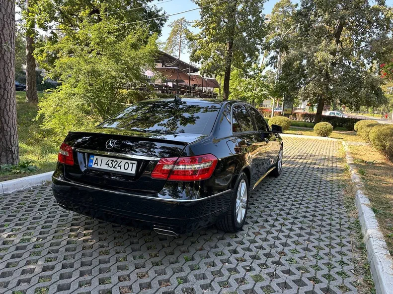 Mercedes-Benz E-Класс 2011