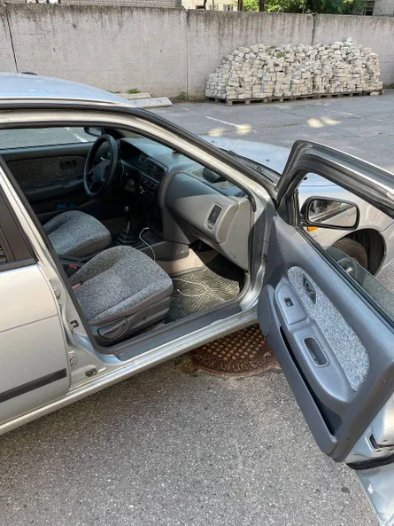 Nissan Almera 1998 - 8