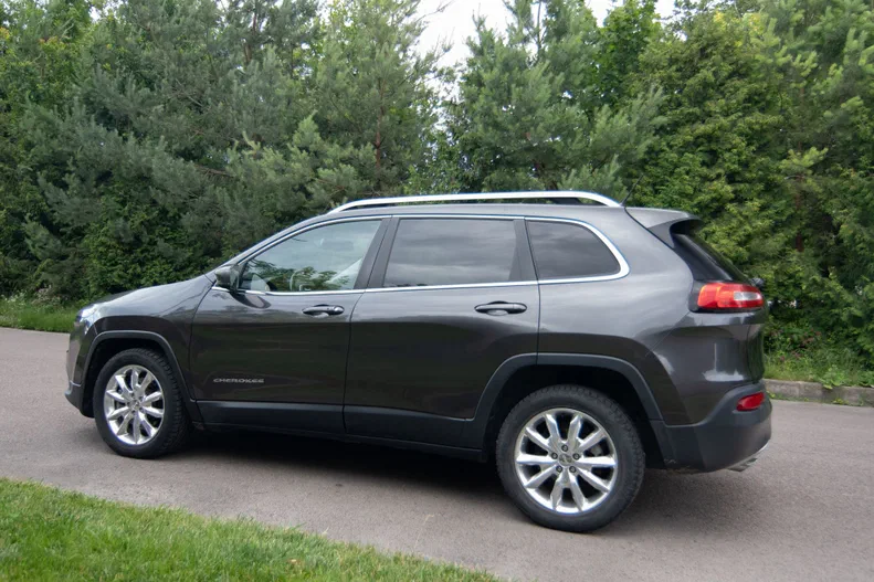 Jeep Cherokee 2014 - 10