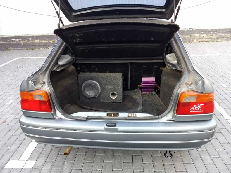 Ford Escort 1992 - 6