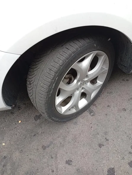 Mazda CX-7 2011 - 11