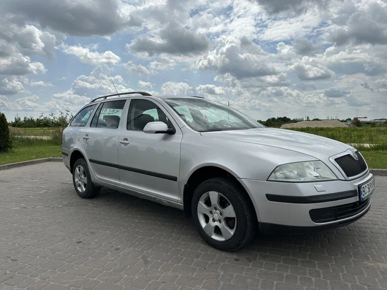 Skoda Octavia 2005 - 12