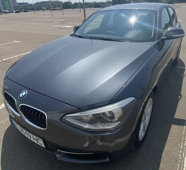 BMW 1 серии 2012