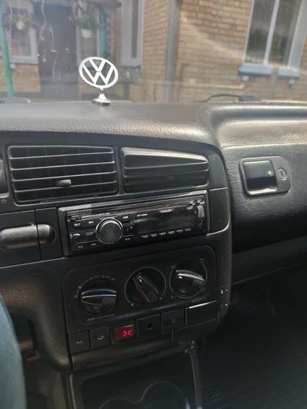 Volkswagen Golf 1996 - 5