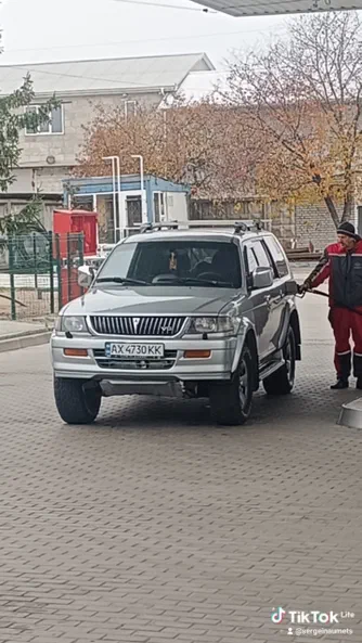 Mitsubishi Pajero 1999