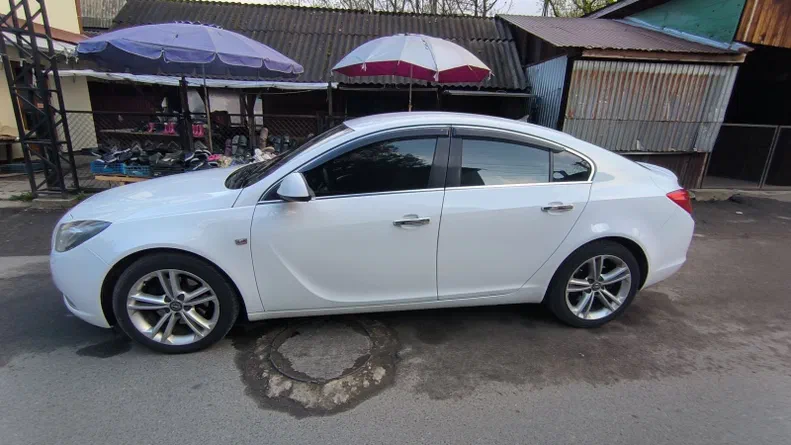 Opel Insignia OPC 2013