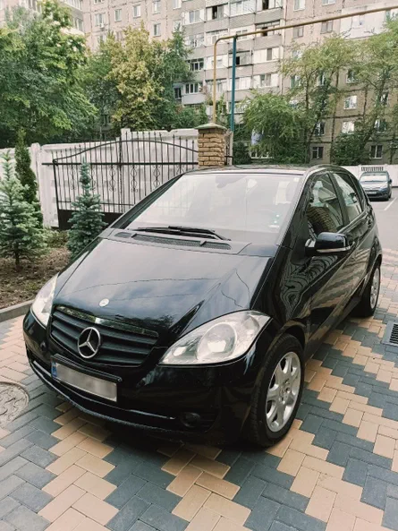 Mercedes-Benz A-Класс 2011