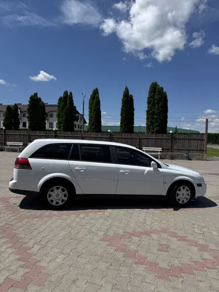 Opel Vectra 2004 - 5