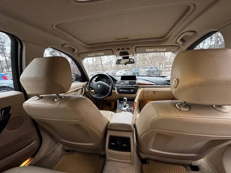 BMW 3 серія 2013 - 19