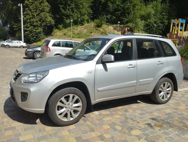 Chery Tiggo (T11) 2014 - 11