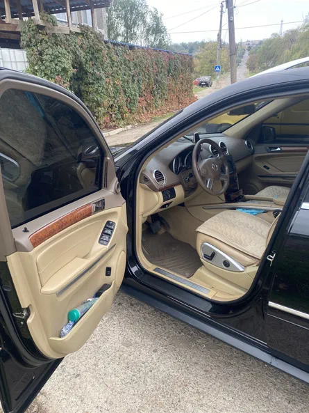 Mercedes-Benz M-Клас 2011 - 5