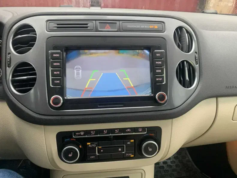 Volkswagen Tiguan 2012 - 17