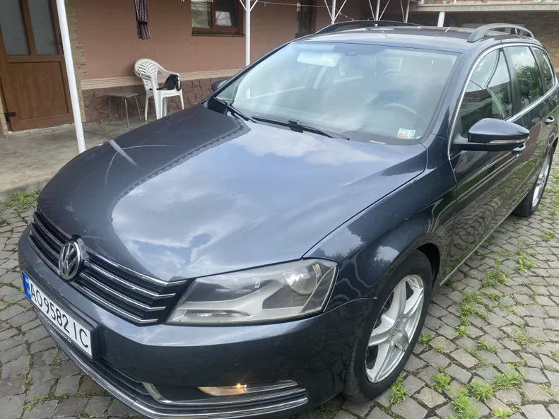 Volkswagen Passat 2011