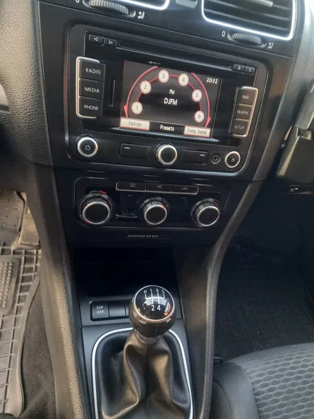 Volkswagen Golf 2009 - 5